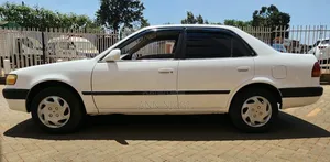 Toyota Corolla 1997 Pearl