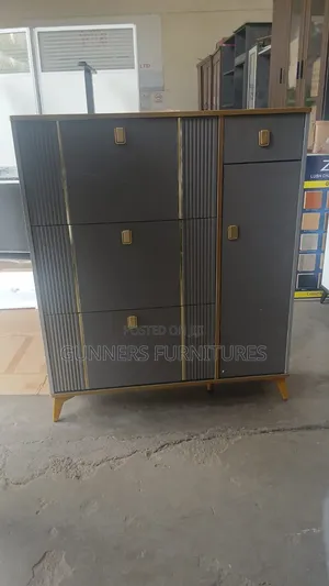 Modern Bucket Flip Shoe Rack