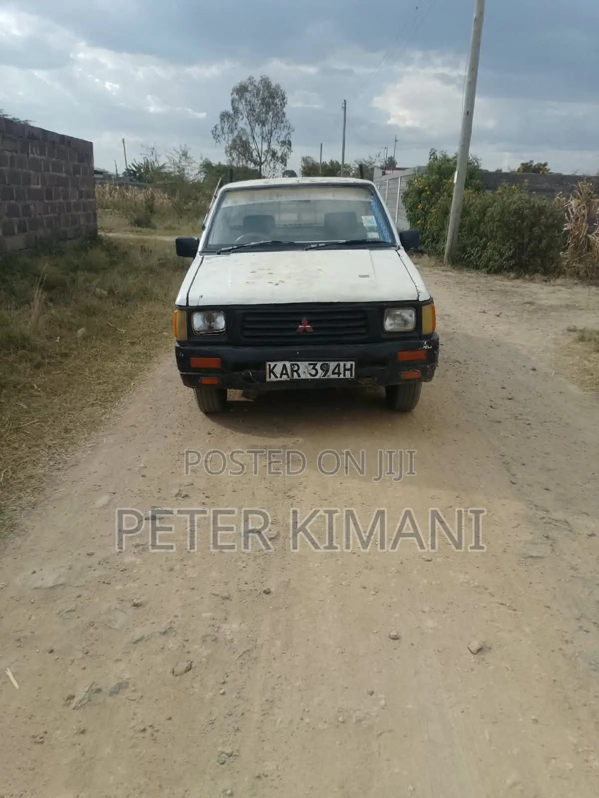 Mitsubishi L200 1995 White
