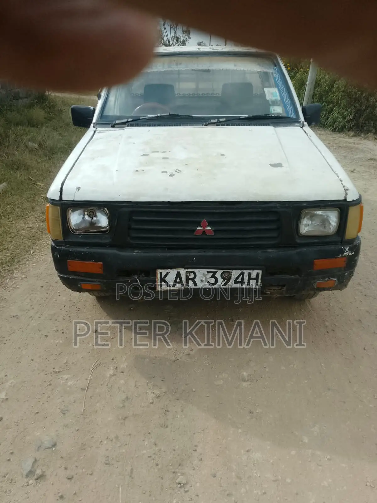 Mitsubishi L200 1995 White