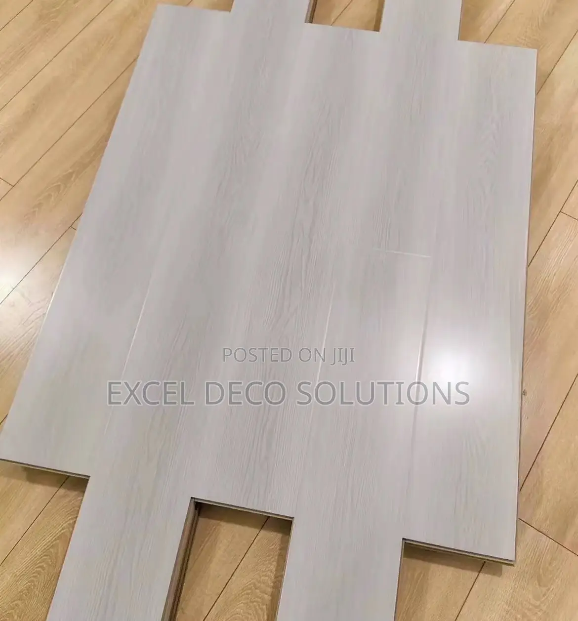 Waterproof Laminate Flooring - Moisture Resistant Planks
