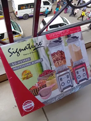 Signature Electric Blender – Smoothies, Juices & More