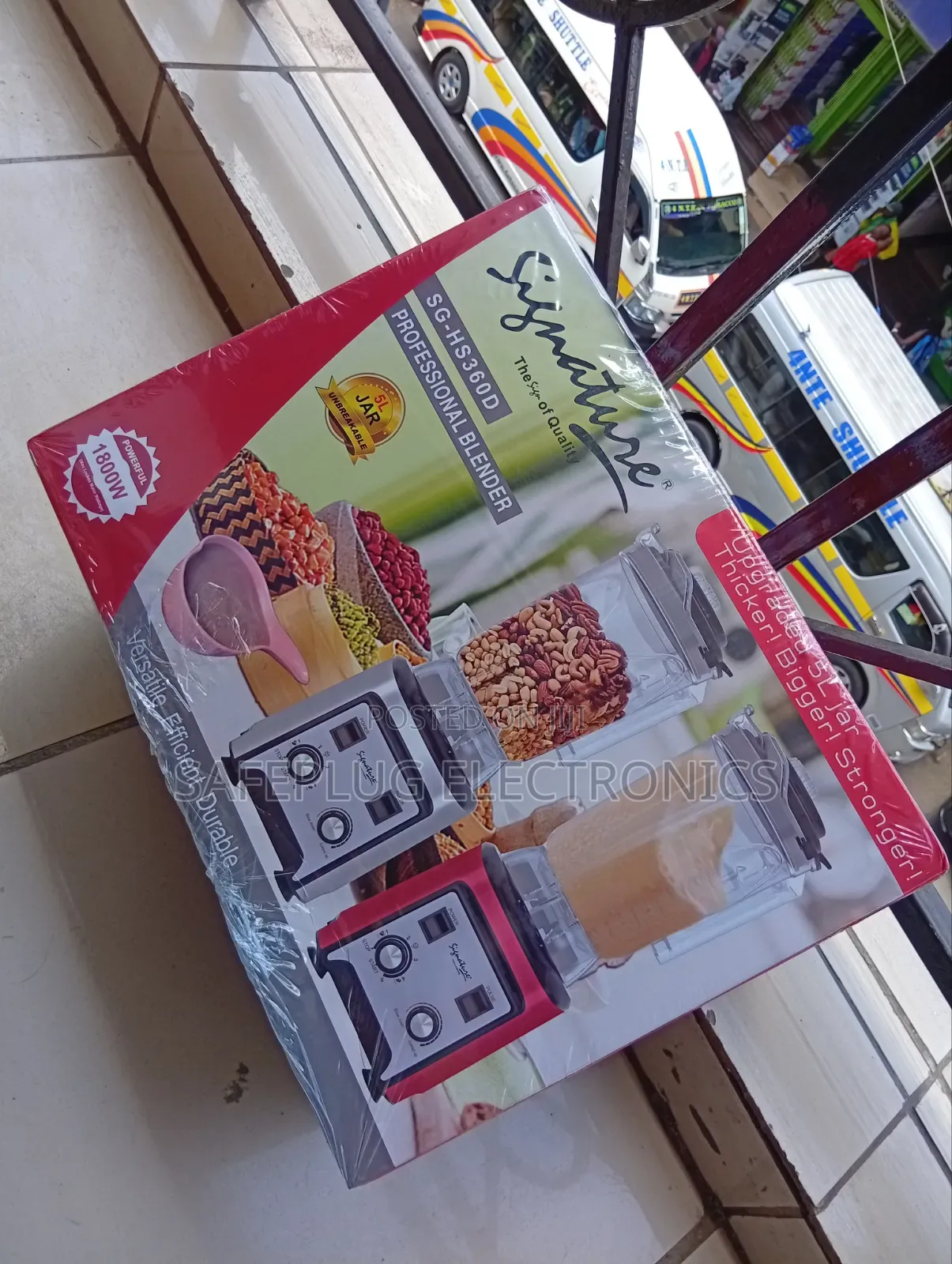 Signature Electric Blender – Smoothies, Juices & More