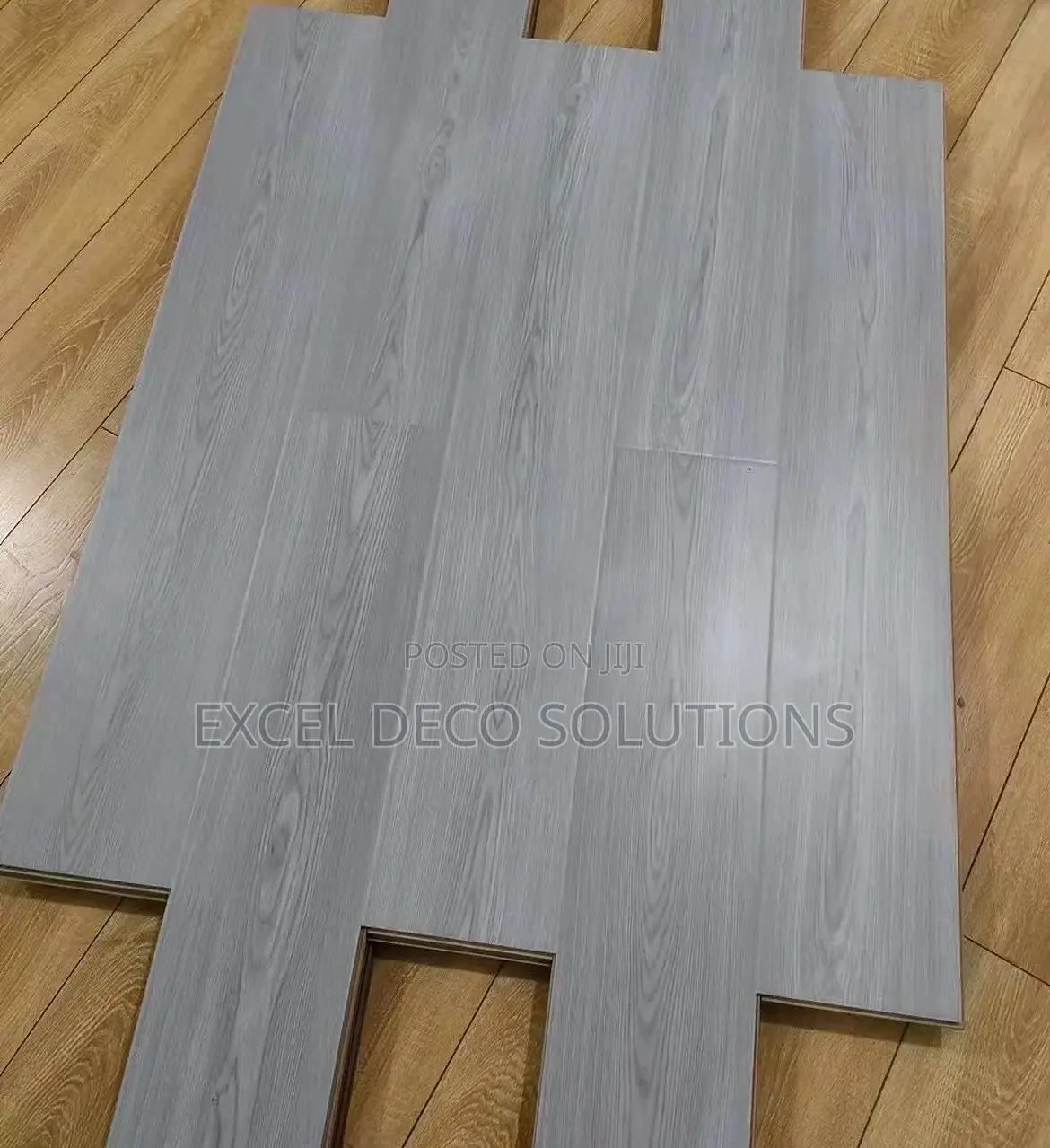 Grey Laminate Flooring - Modern Contemporary Finish Planks