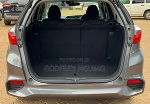 Honda Fit Shuttle 1.5 Hybrid 2WD 2019 Gray