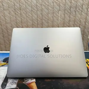 Laptop Apple MacBook Pro 32GB Intel Core i9 SSD 1T