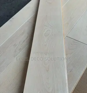 Commercial Laminate Flooring for Offices & Retail Outlets