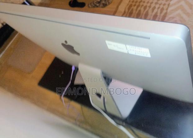 Laptop Apple MacBook 8GB Intel Core i5 SSD 500GB - thumbnail 2