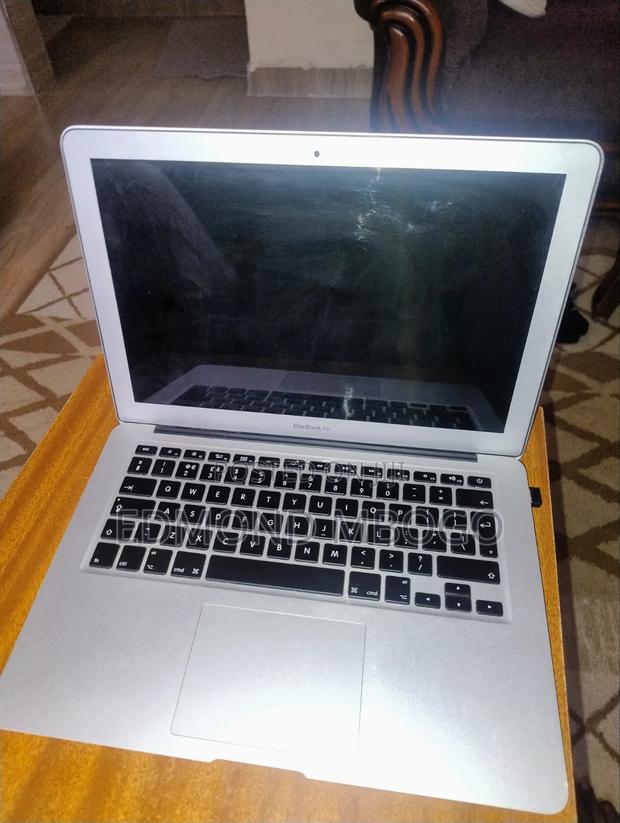 Laptop Apple MacBook 8GB Intel Core i5 SSD 500GB - thumbnail 6