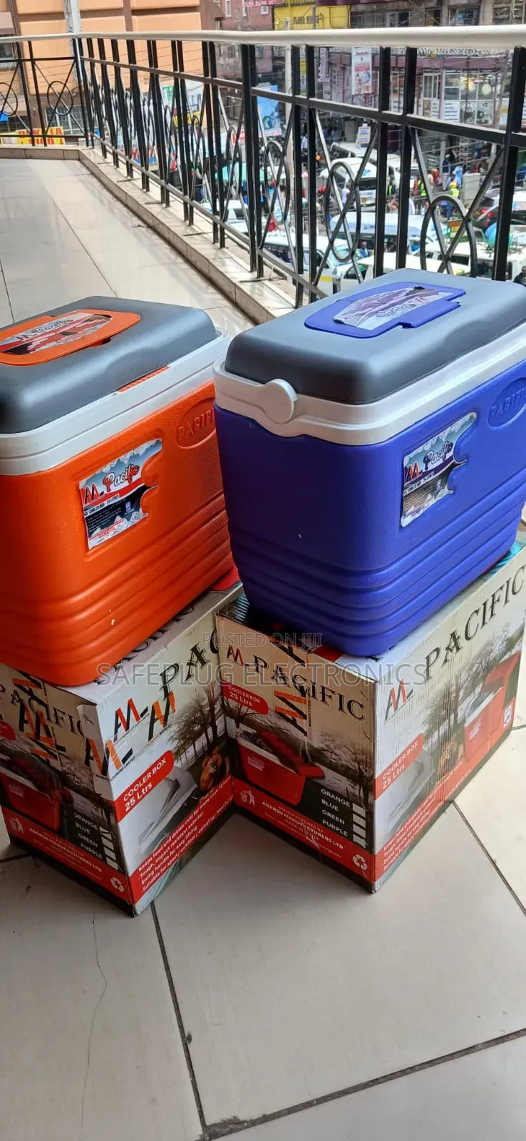 25L Cooler Box – Insulated Portable Ice Box