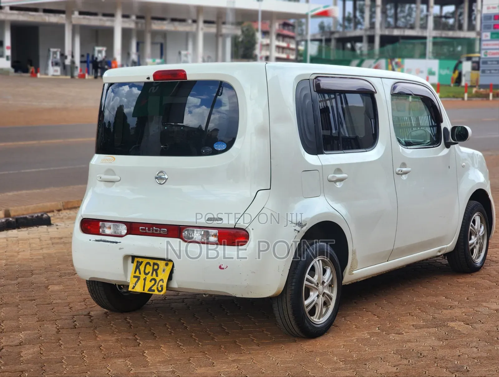 Nissan Cube 2011 White