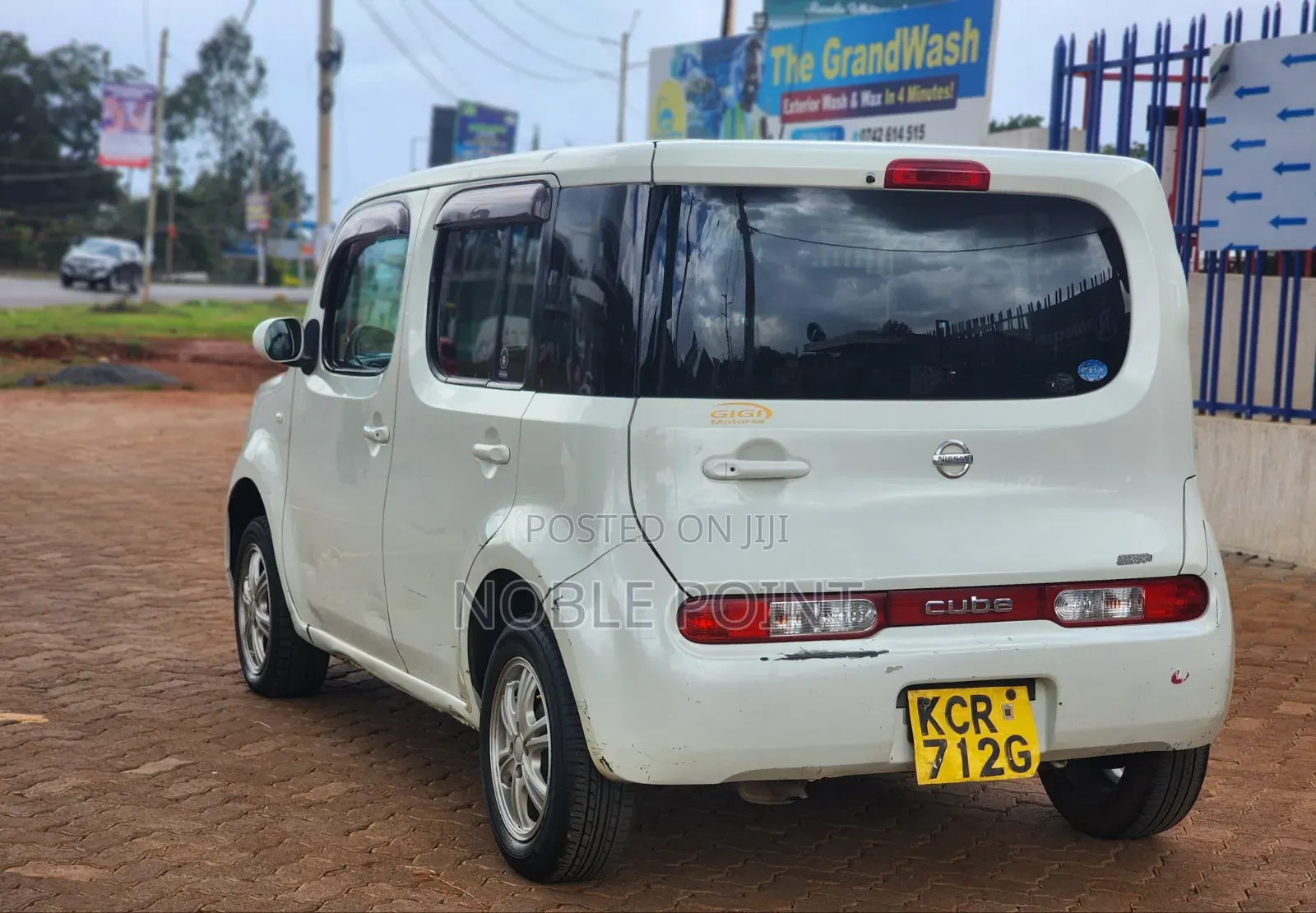 Nissan Cube 2011 White