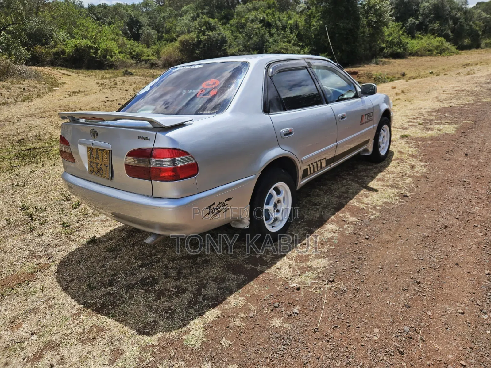 Toyota Corolla 1999 Silver
