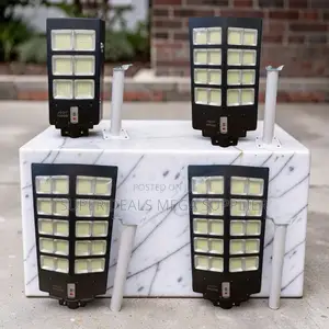 Low-Cost Prices LED 1000W,2000W,3000W,5000W Watts Solar Street Lights