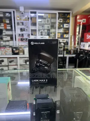 Hollyland LARKMAX 2 Ultimate Combo Microphone for Cameras and Mobile.