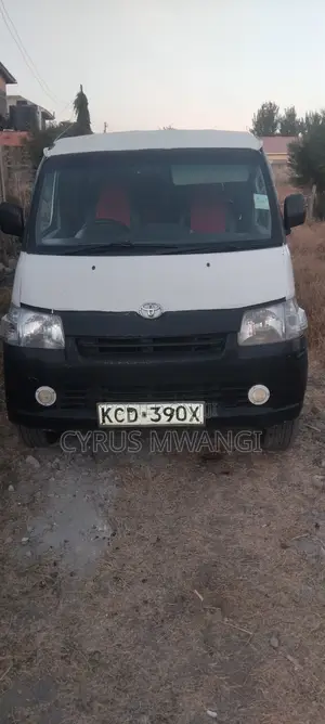 Toyota TownAce 2006 White
