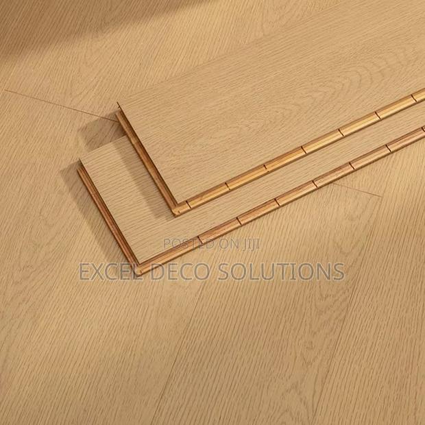 Decorative Laminate Floor Planks - Wood Grain Flooring