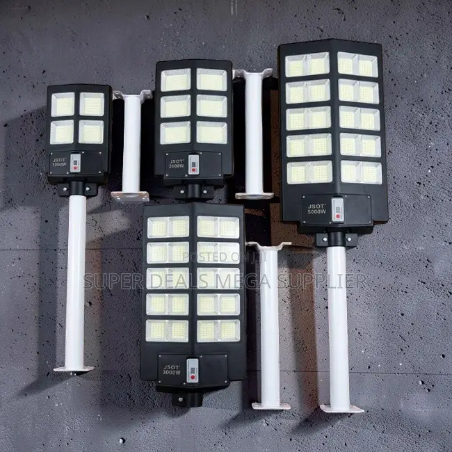 Factory Price Bright 1000W,2000W,3000W,5000W Watts Solar Street Lights