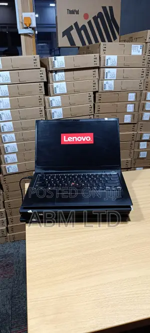 Laptop Lenovo ThinkPad X1 Carbon 16GB Intel Core i7 SSHD (Hybrid) 256GB