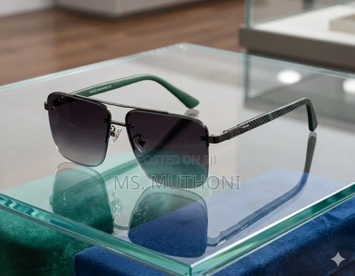 Gucci  Polarized Navigator Sunglasses