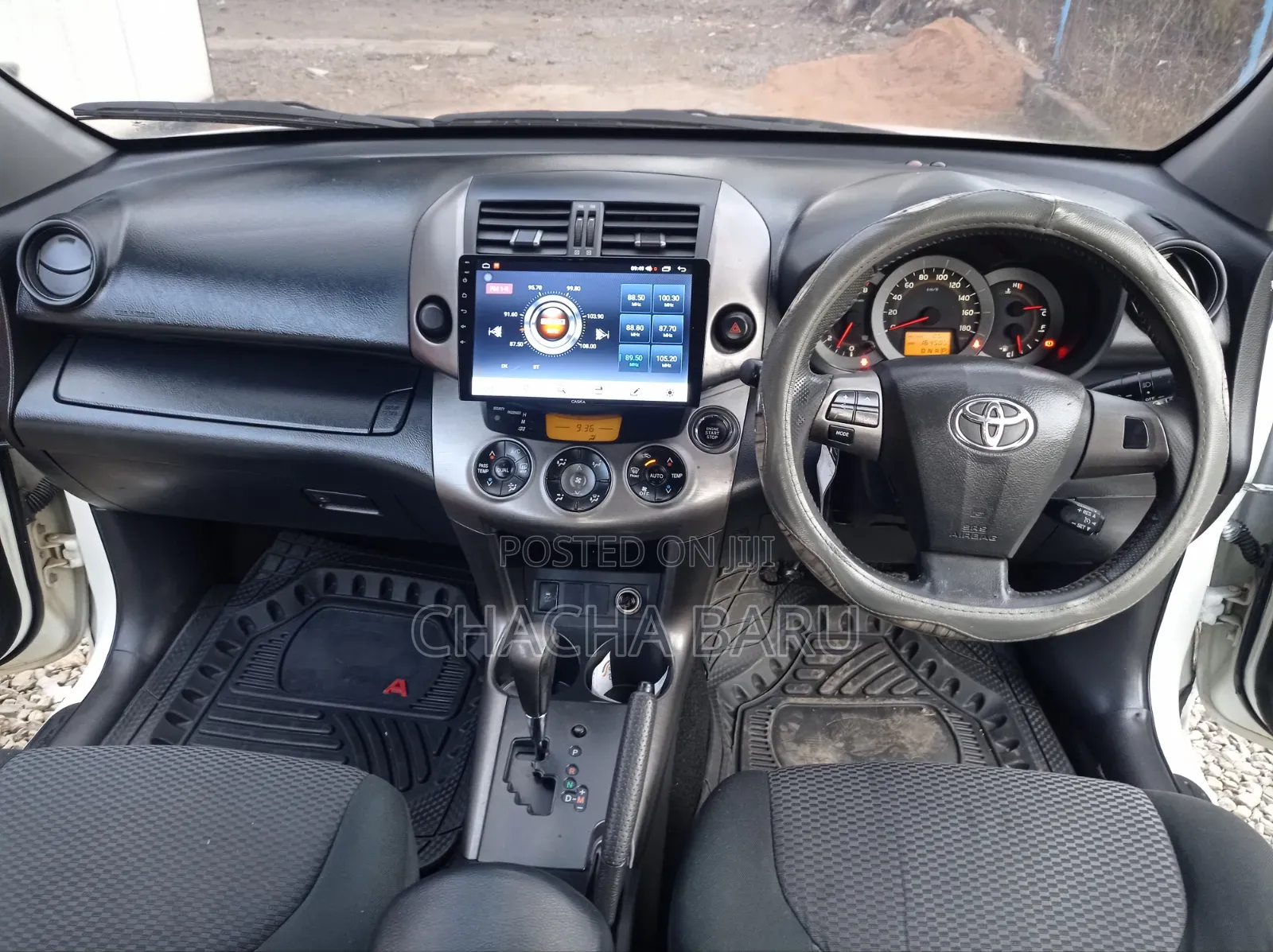 Toyota RAV4 SV Premium 2014 White