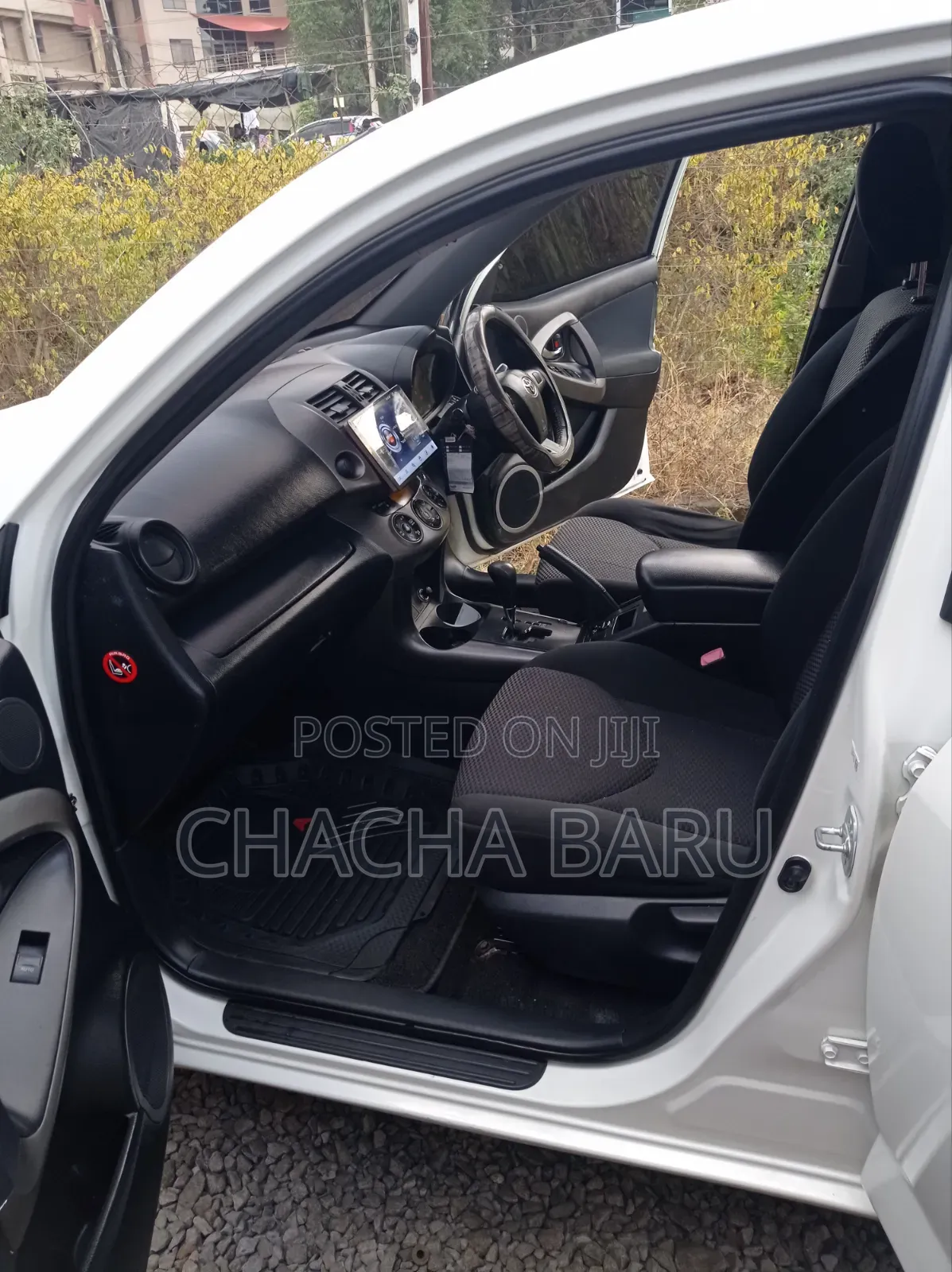 Toyota RAV4 SV Premium 2014 White