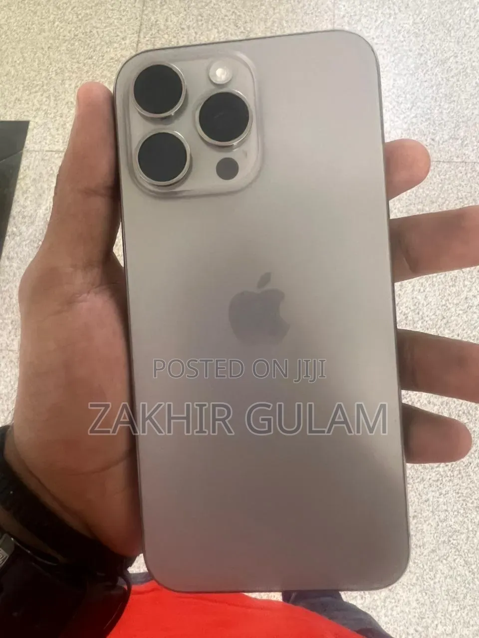 Apple iPhone 15 Pro Max 256 GB Silver