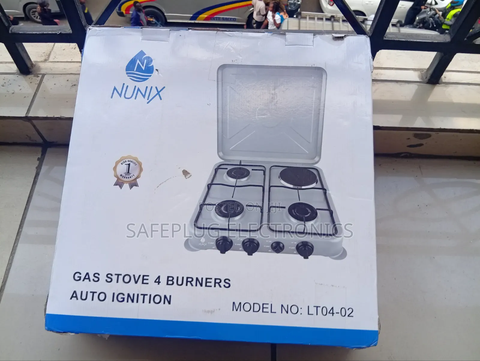 4-Burner Gas Stove With Auto Ignition – Modern Kitchen Essential