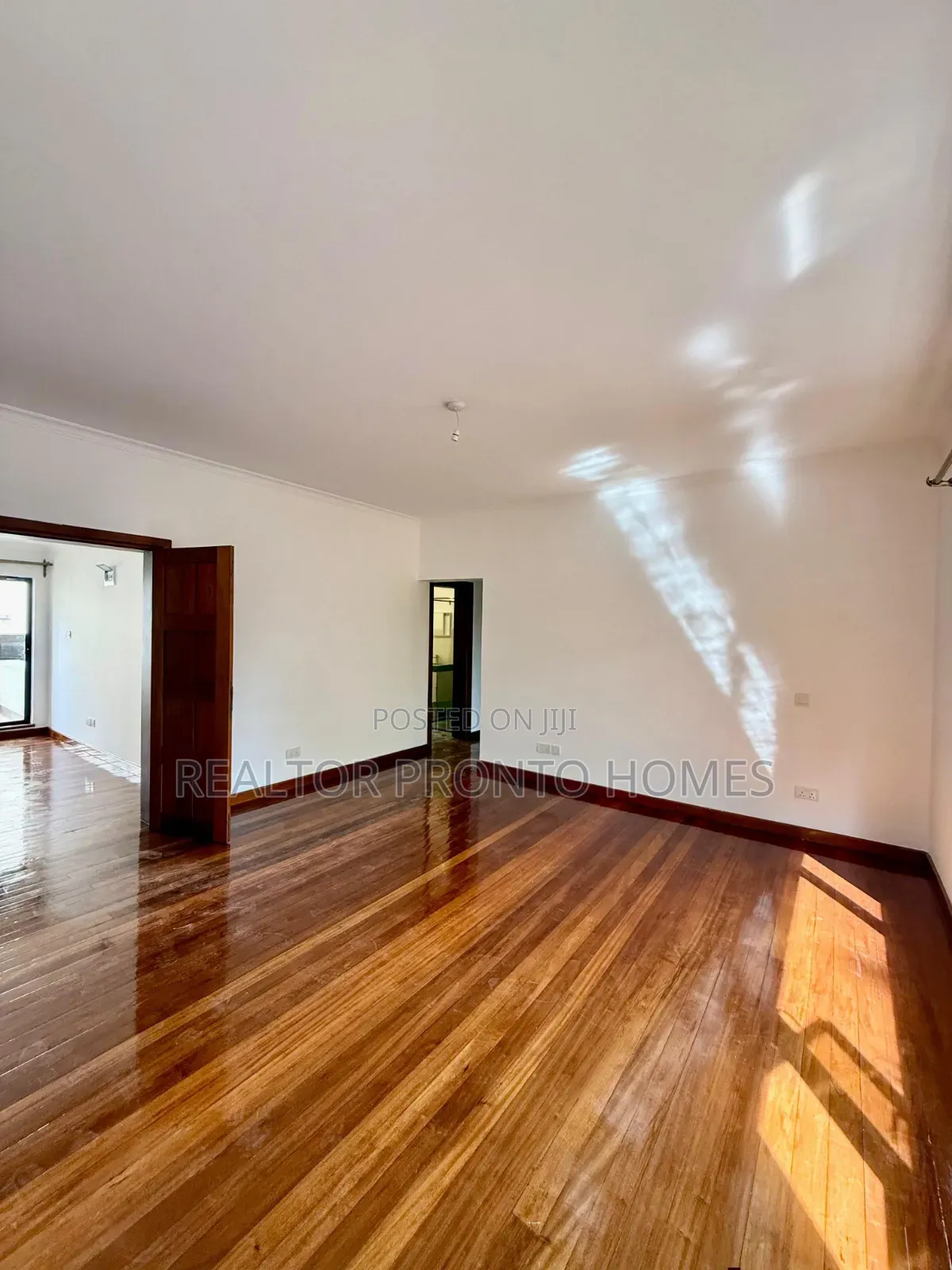 4bdrm Townhouse / Terrace in Kileleshwa for rent