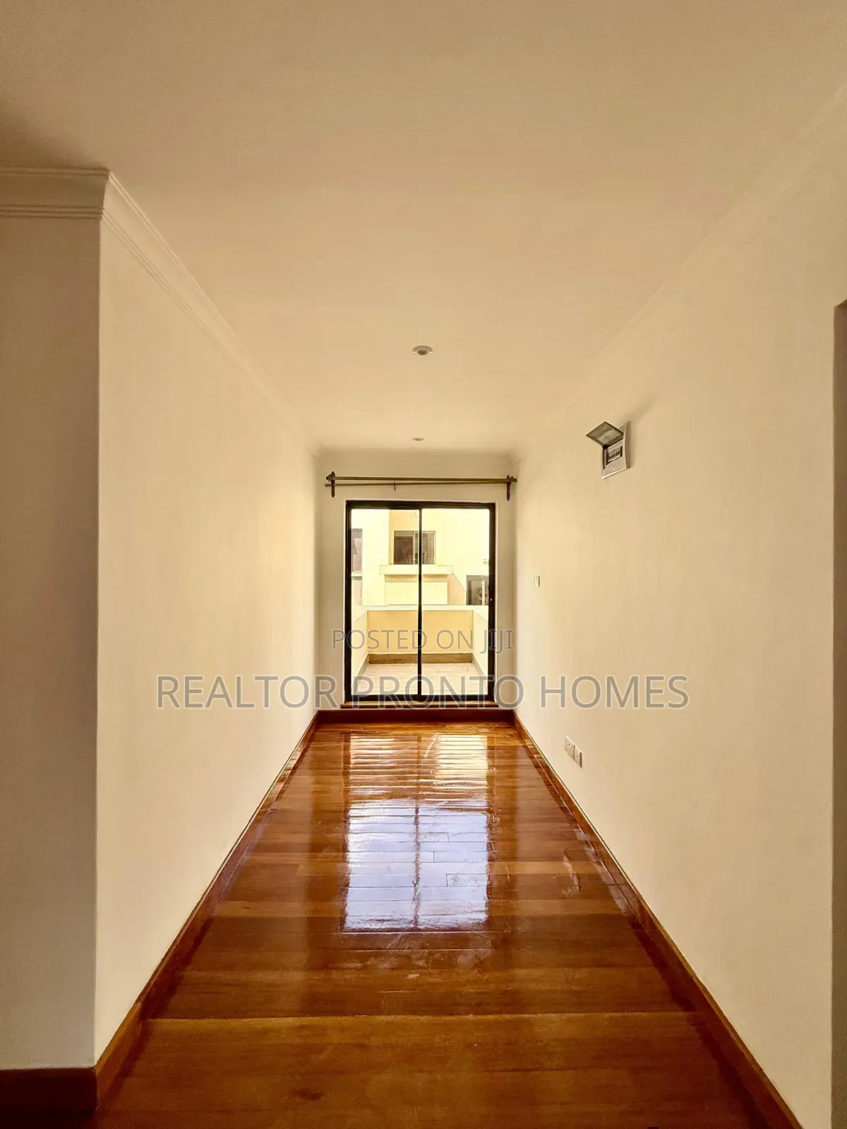 4bdrm Townhouse / Terrace in Kileleshwa for rent