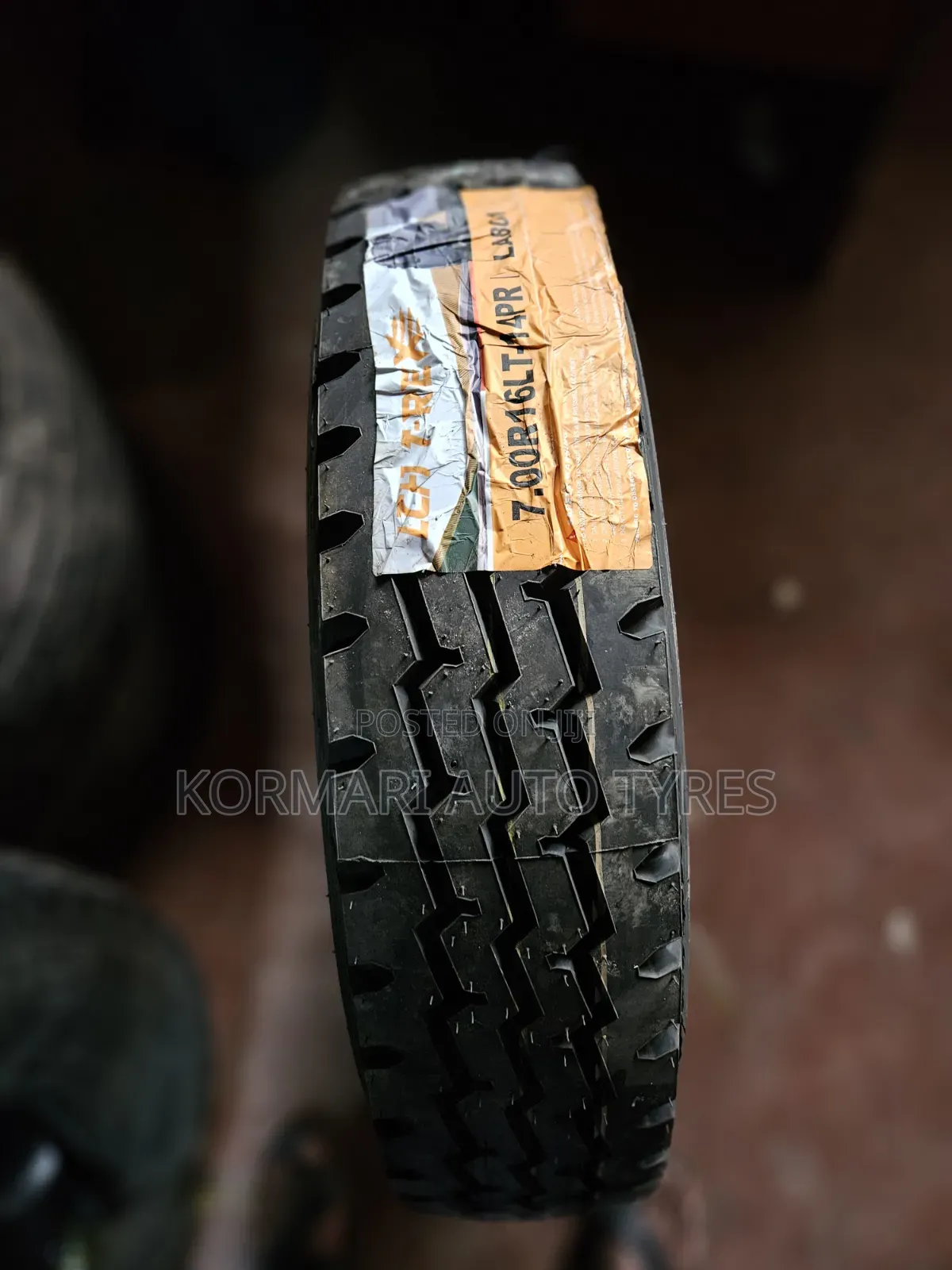 700r16 LCH Tyre
