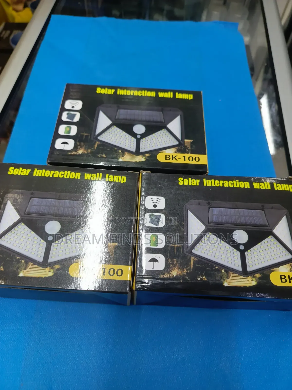 3 Pieces NovaGuard 100: Smart-Interaction Solar Wall Lantern