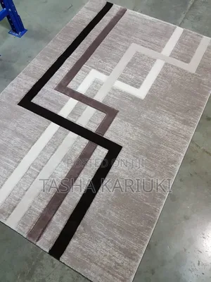 Premium HD Carpet 5×8 – Stylish Prints Available Pro