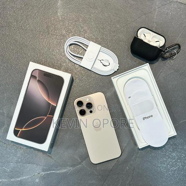 Apple iPhone 16 Pro 256 GB Gold - thumbnail 2