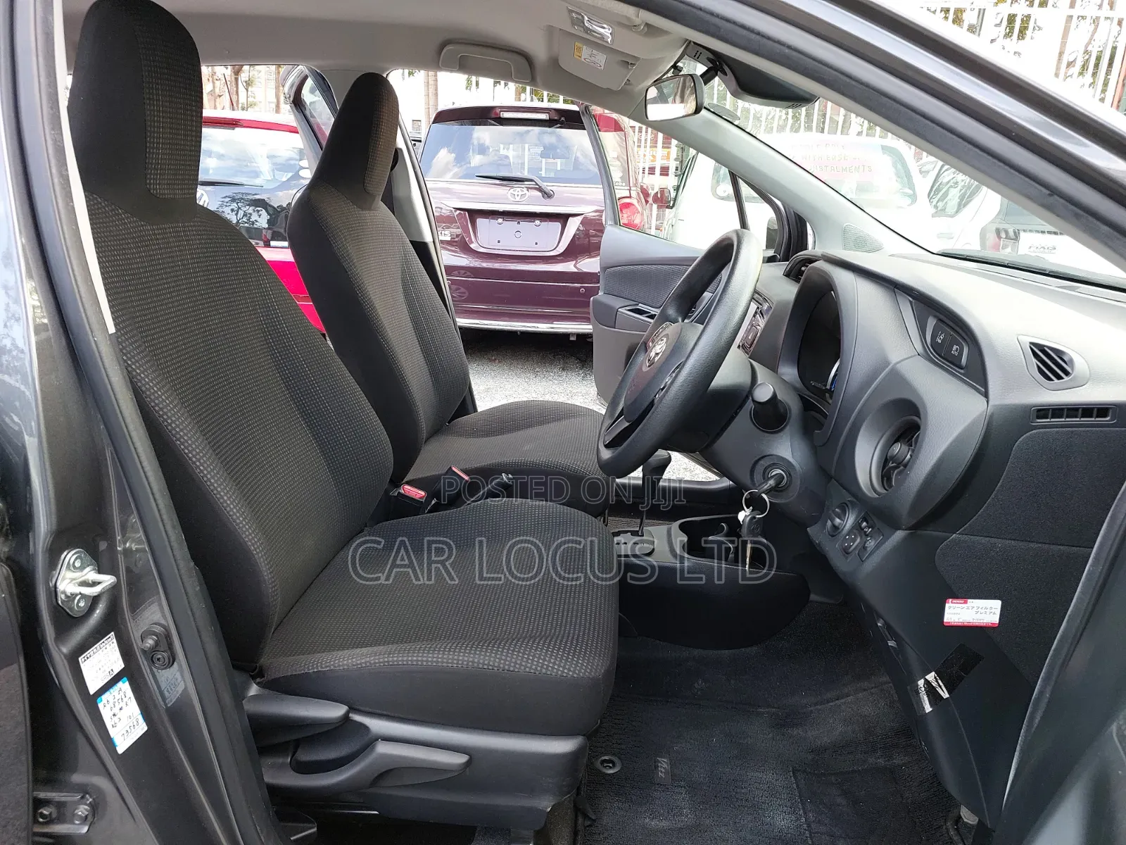 Toyota Vitz 1.5 FWD Hybrid 5dr 2019 Gray