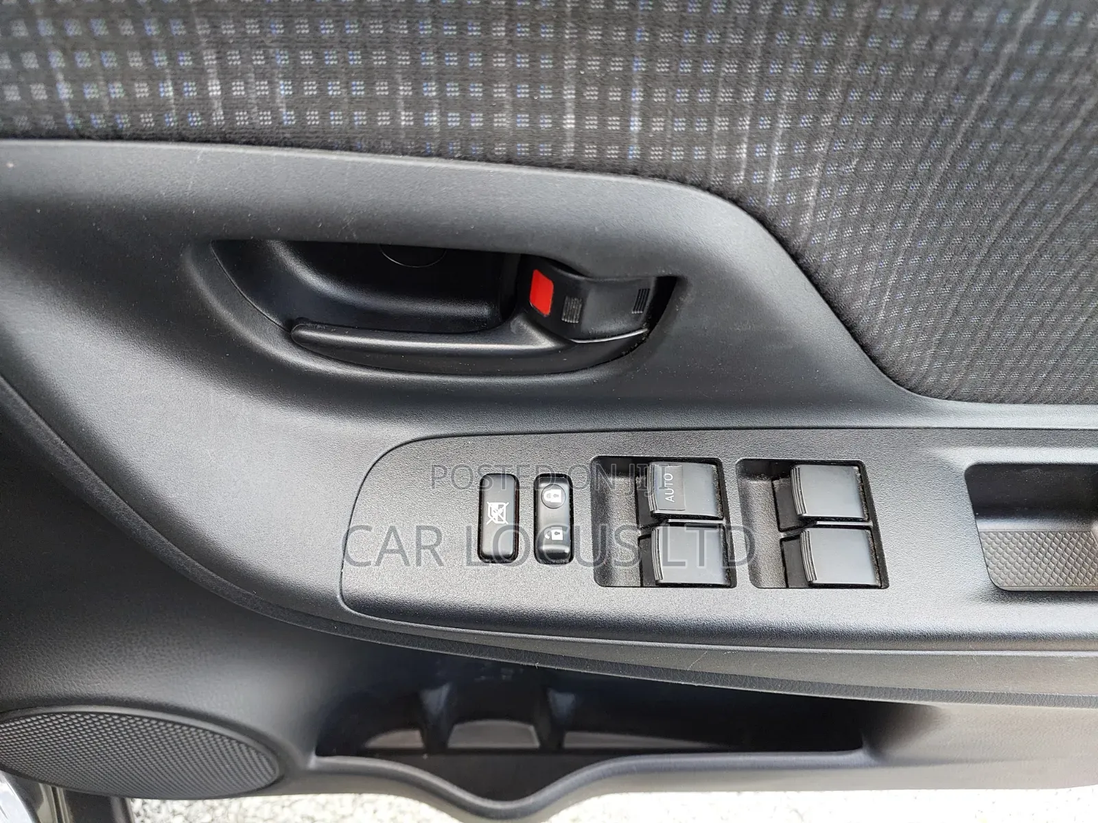 Toyota Vitz 1.5 FWD Hybrid 5dr 2019 Gray