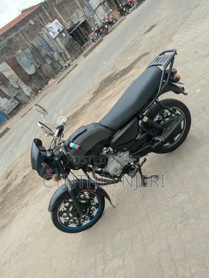 Bajaj Boxer 2021 Black