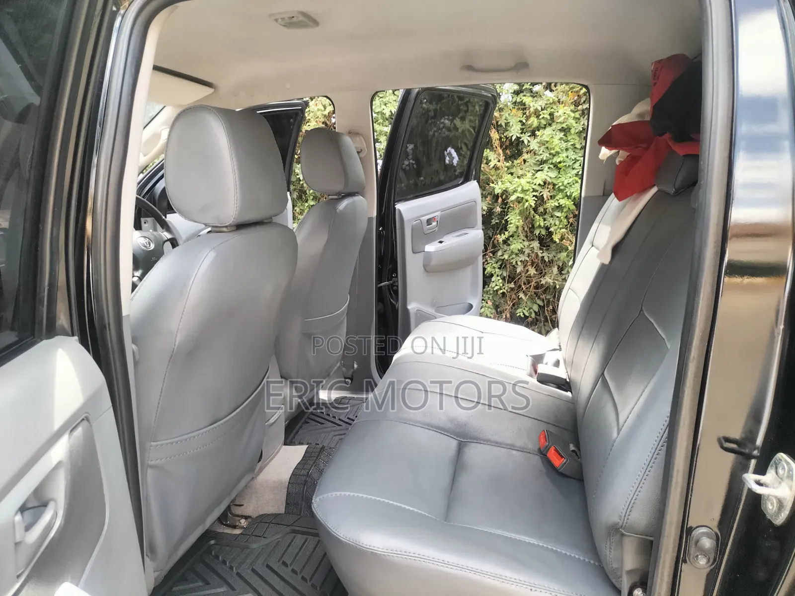 Toyota Hilux 2008 Black