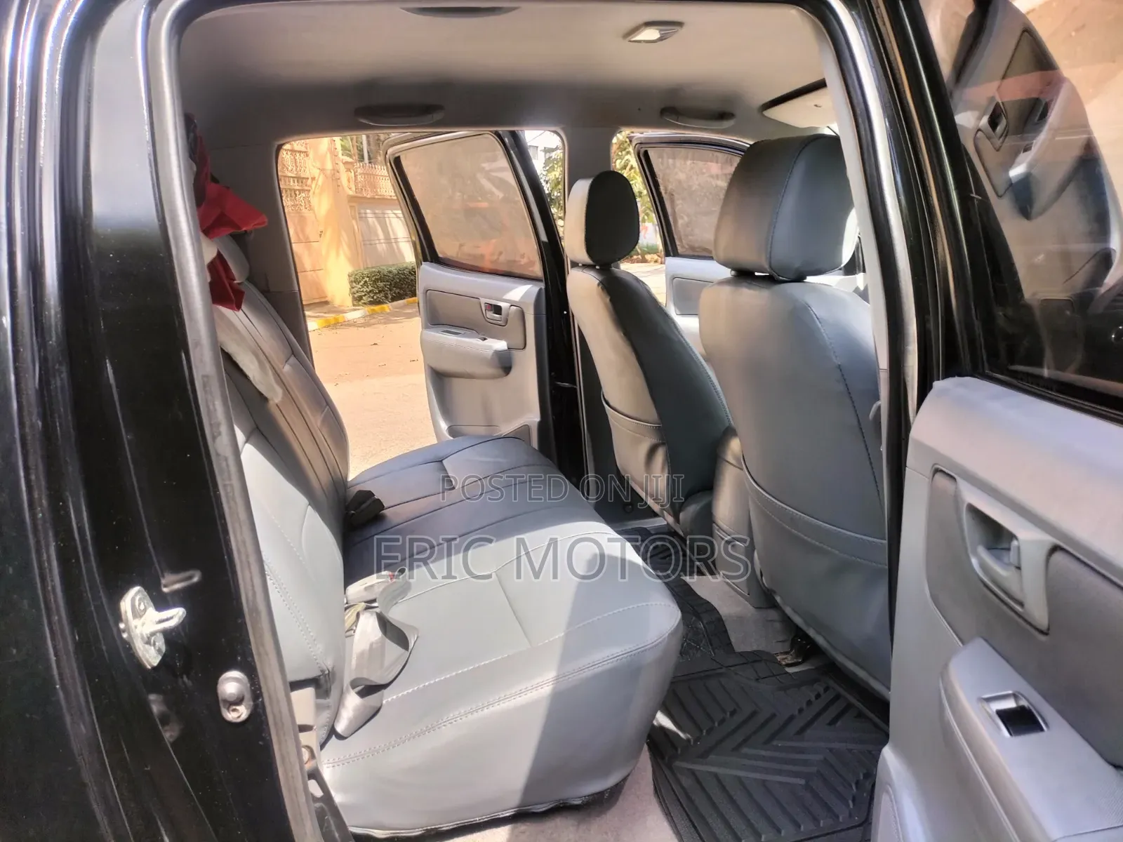 Toyota Hilux 2008 Black