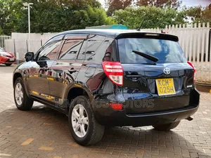 Toyota RAV4 2010 Black