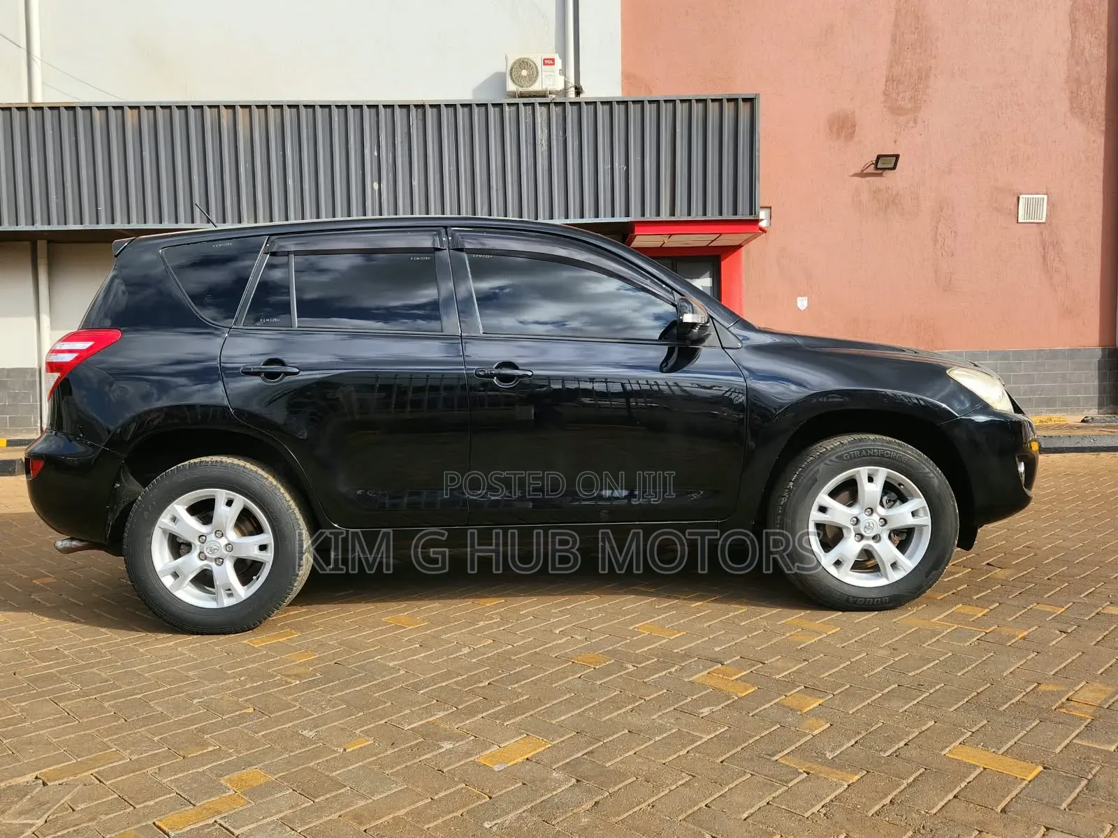 Toyota RAV4 2010 Black