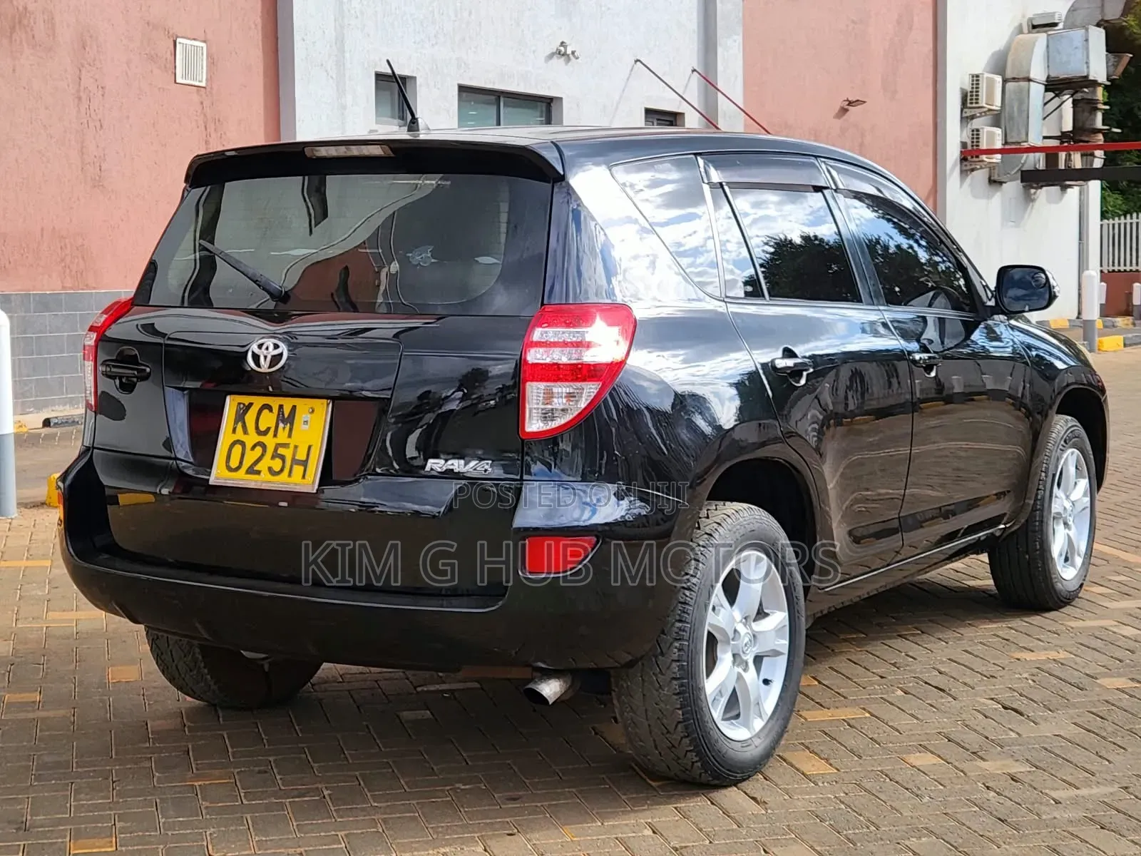 Toyota RAV4 2010 Black