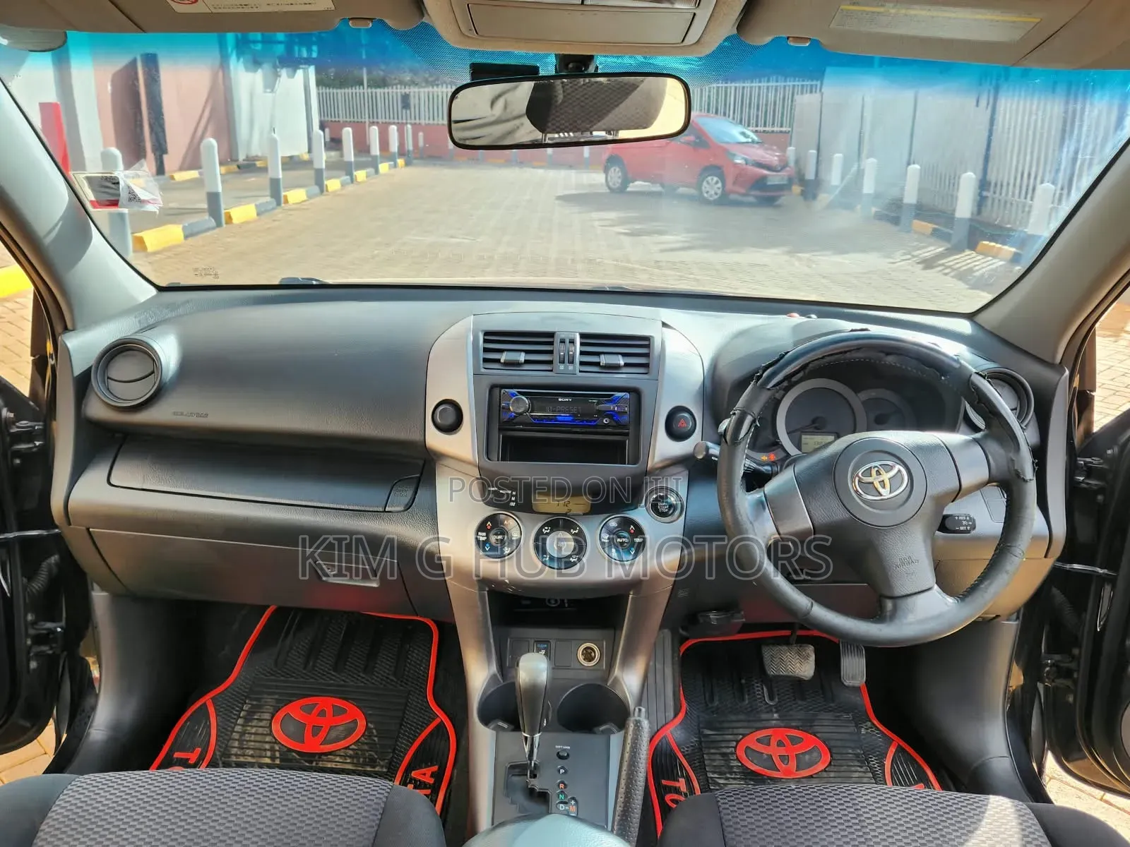 Toyota RAV4 2010 Black