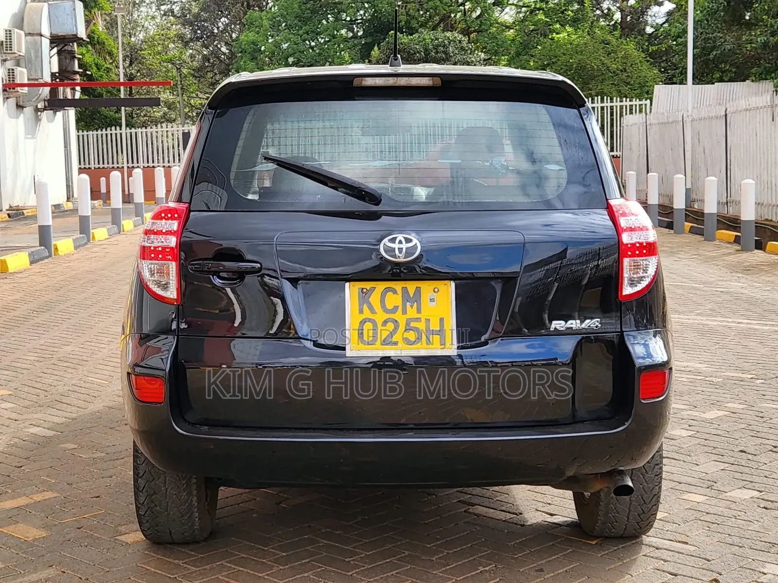 Toyota RAV4 2010 Black