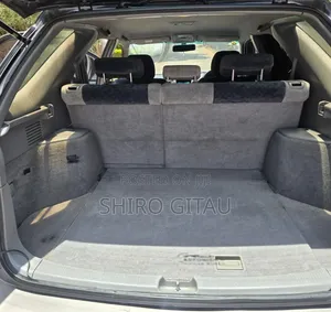 Toyota Harrier 2002 Green
