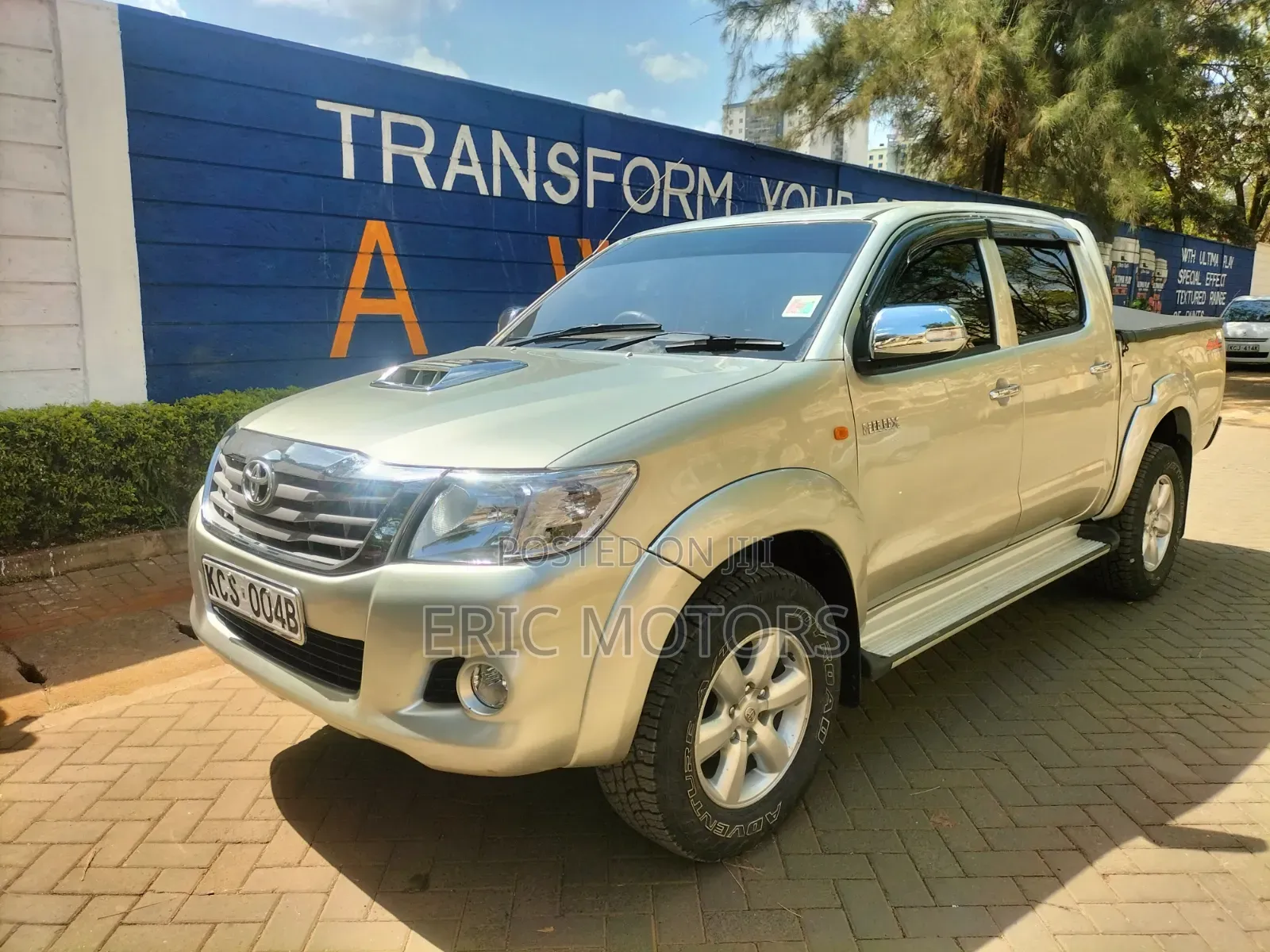 Toyota Hilux 2012 Beige