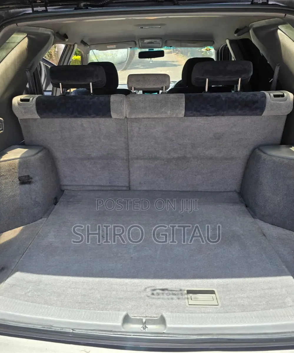 Toyota Harrier 2002 Green