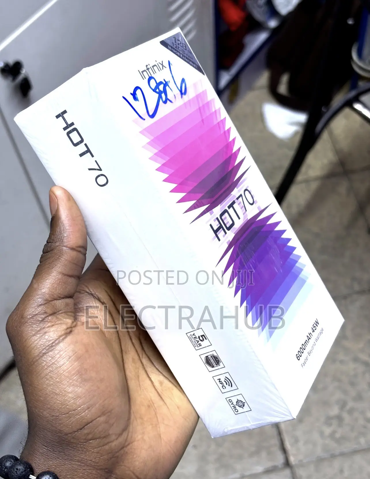 New Infinix Hot 70 128 GB Black