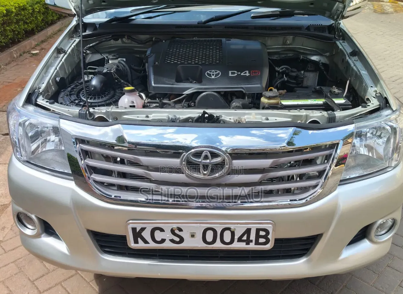 Toyota Hilux 2013 Silver