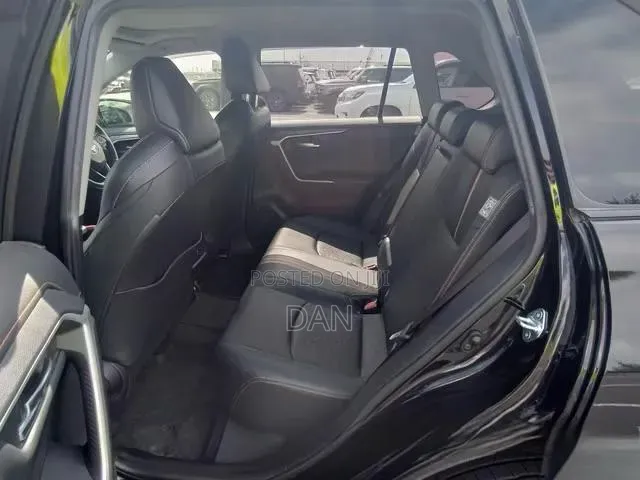 Toyota RAV4 2020 Black